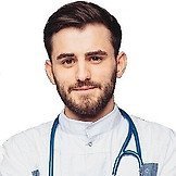 Врач Кадырбеков Руслан Набибуллаевич