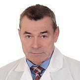 Врач Караваев Владимир Павлович