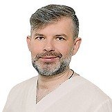 Врач Карнаухов Денис Валентинович