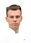 Врач Корнилов Максим Романович
