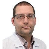 Врач Никольский Максим Александрович