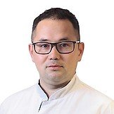Врач Очиров Санал Александрович