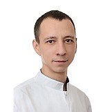 Врач Павлычев Артем Олегович
