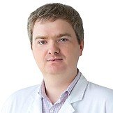 Врач Петров Сергей Александрович