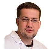 Врач Соловьев Иван Александрович