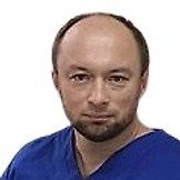 Врач Верижников Вениамин Владимирович